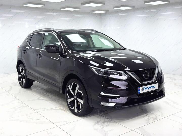 Nissan QASHQAI 1.3 DIG-T Tekna Euro 6 (s/s) 5dr