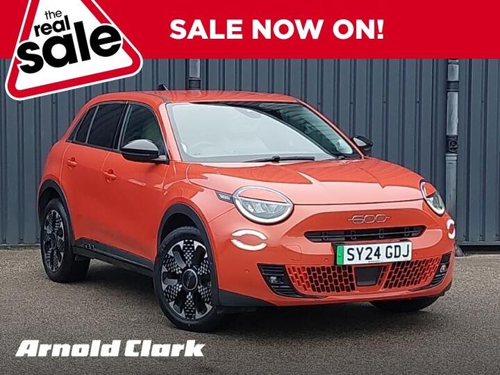 Fiat 600e 54kWh La Prima Auto 5dr