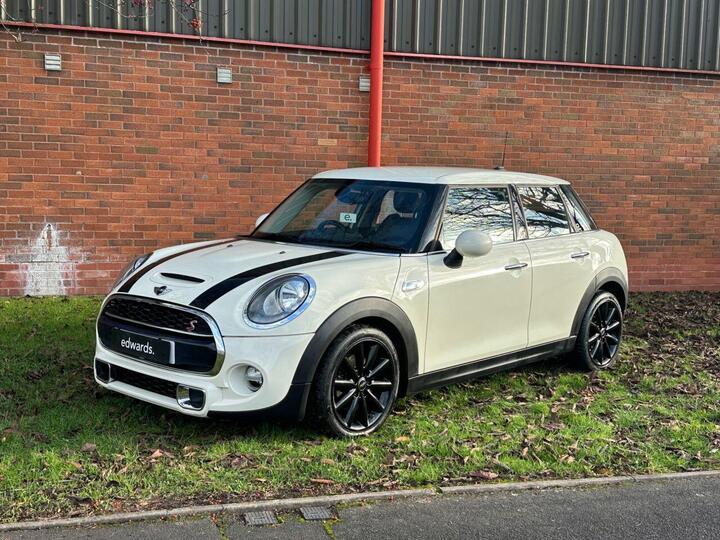 MINI HATCH 2.0 Cooper S Euro 6 (s/s) 5dr