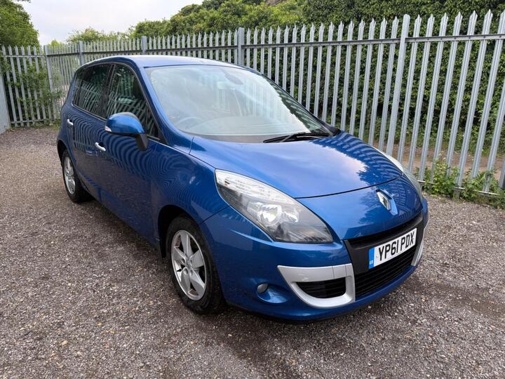 Renault Scenic 1.5 DCi Dynamique TomTom EDC Euro 5 5dr