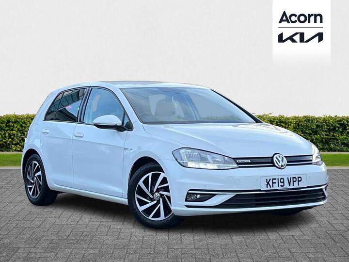 Volkswagen Golf 1.5 TSI EVO Match DSG Euro 6 (s/s) 5dr Volkswagen Golf 1.5 TSI EVO Match DSG Euro 6 (s/s) 5dr