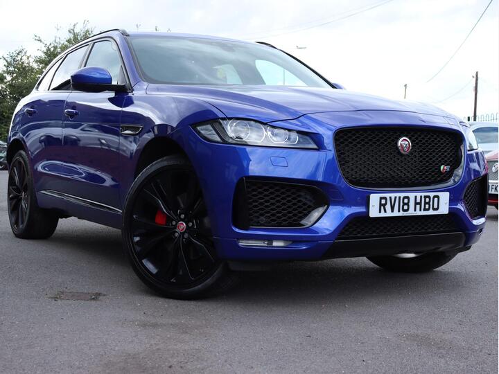 Jaguar F-PACE 3.0 D300 V6 S Auto AWD Euro 6 (s/s) 5dr