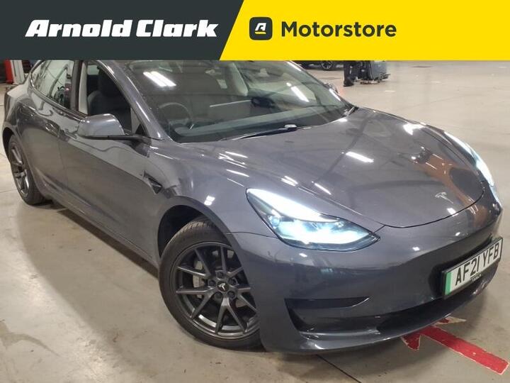 Tesla Model 3 Standard Range Plus Auto RWD 4dr