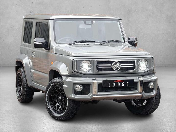 Suzuki JIMNY 1.5 G15 SIERRA ALLGRIP AUTO Euro 6 (101 Ps)