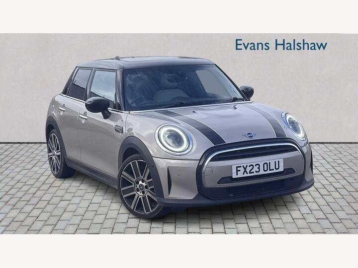 MINI Cooper 1.5 C Exclusive 5dr Auto