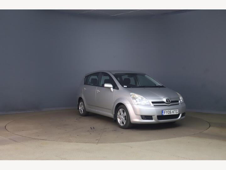 Toyota Corolla Verso 2.2 D-4D T3 5dr