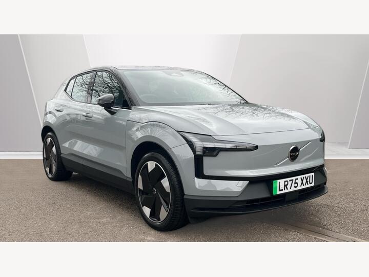 Volvo EX30 Twin Performance 69kWh Plus Auto AWD 5dr