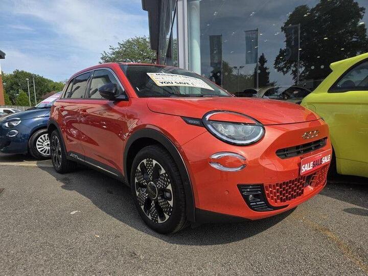 Fiat 600e 54kWh La Prima Auto 5dr