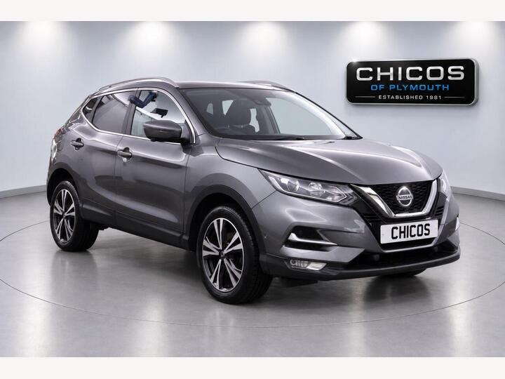 Nissan QASHQAI 1.3 DIG-T N-Connecta Euro 6 (s/s) 5dr