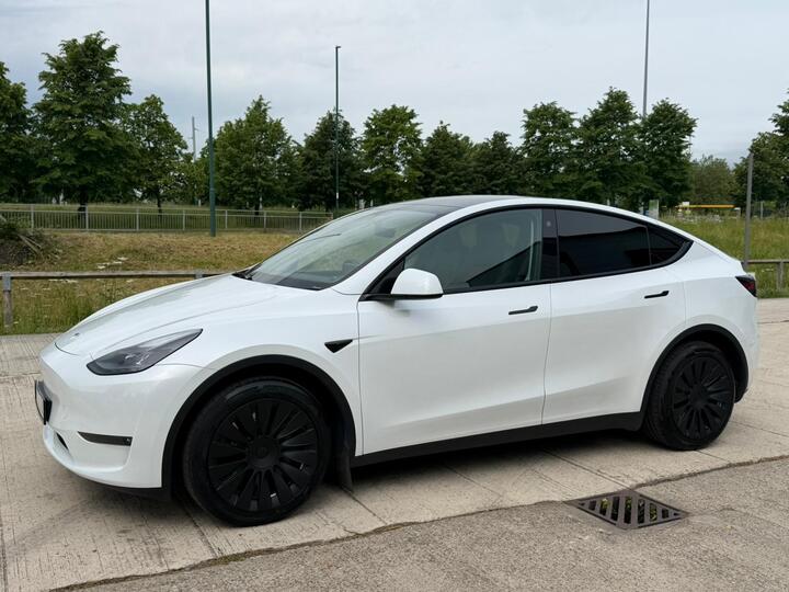 Tesla Model Y (Dual Motor) Long Range Auto 4WDE 5dr