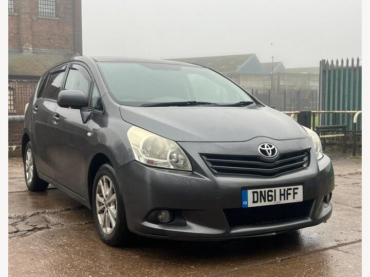 Toyota Verso 2.0 D-4D TR Euro 5 5dr