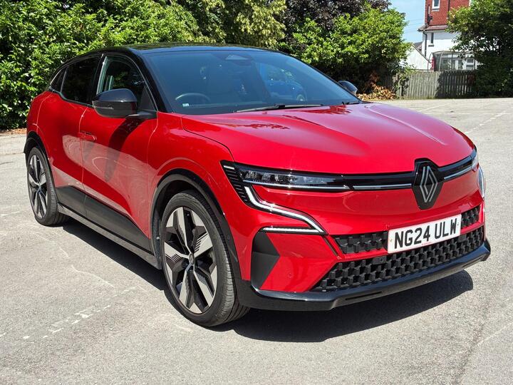 Renault Megane E-Tech Comfort Range 60kWh Techno Auto 5dr (22kW Charger)