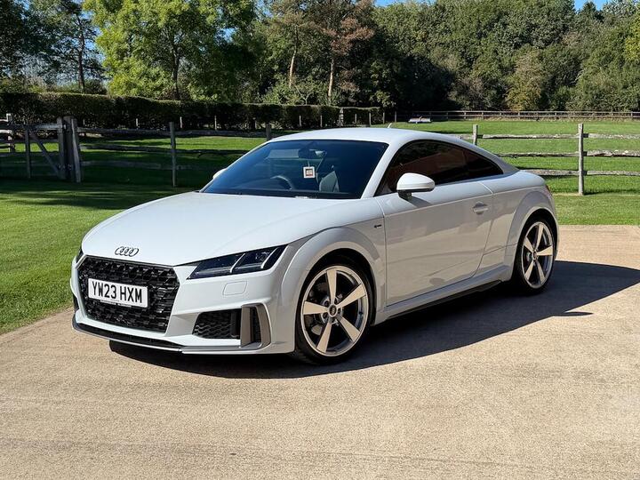 Audi TT 2.0 TFSI 40 S Line S Tronic Euro 6 (s/s) 3dr