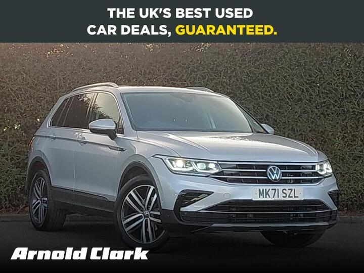 Volkswagen Tiguan 1.5 TSI Elegance DSG Euro 6 (s/s) 5dr Volkswagen Tiguan 1.5 TSI Elegance DSG Euro 6 (s/s) 5dr
