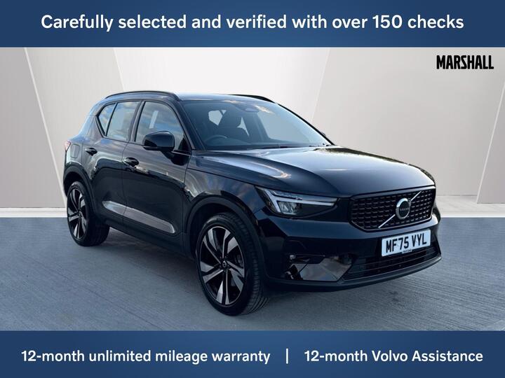 Volvo XC40 2.0 B4 MHEV Plus Dark DCT Auto Euro 6 (s/s) 5dr
