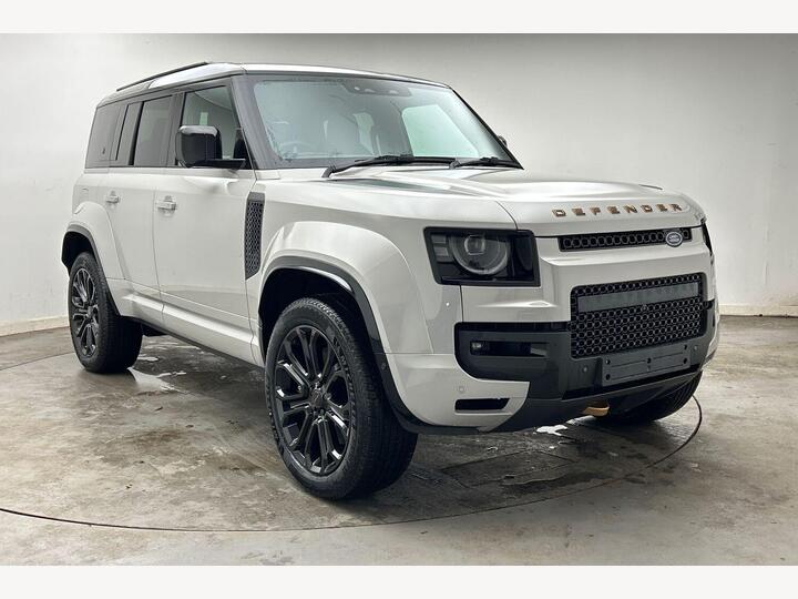 Land Rover Defender 110 4.4 P635 V8 MHEV OCTA Auto 4WD Euro 6 (s/s) 5dr