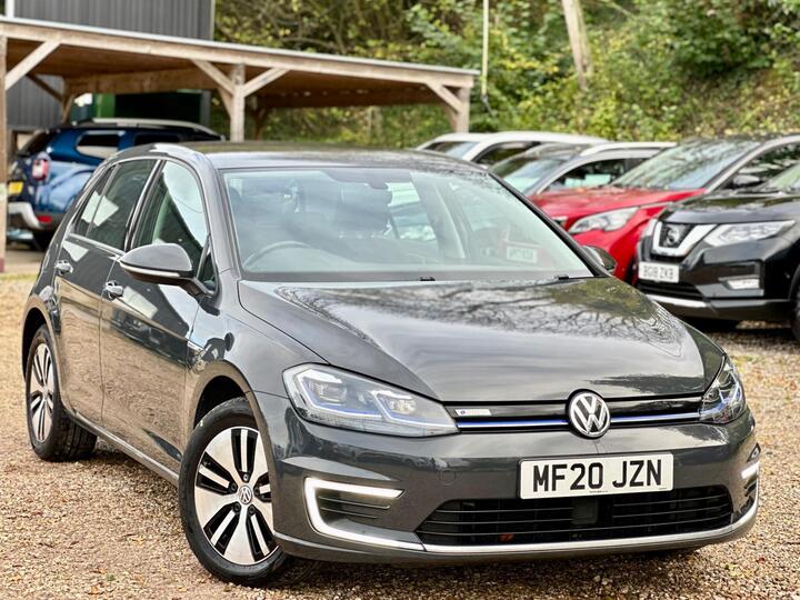 Volkswagen E-Golf 35.8kWh E-Golf Auto 5dr