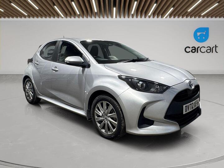 Toyota YARIS 1.5 VVT-h Icon E-CVT Euro 6 (s/s) 5dr