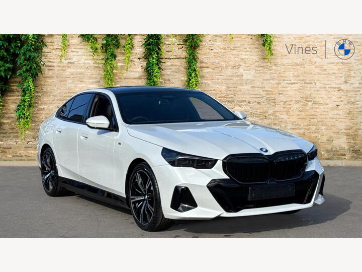 BMW 530e M Sport Pro Saloon 2.0 530e 22.1kWh M Sport Pro Steptronic Euro 6 (s/s) 4dr