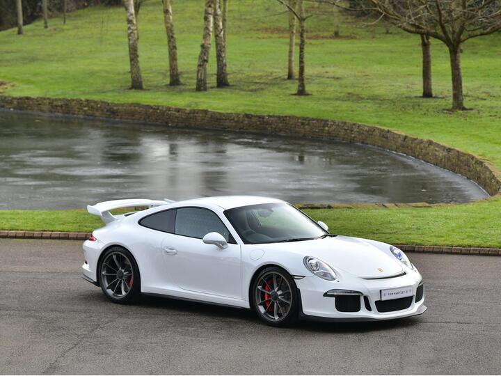 Porsche 911 3.8 991 GT3 PDK Euro 6 2dr