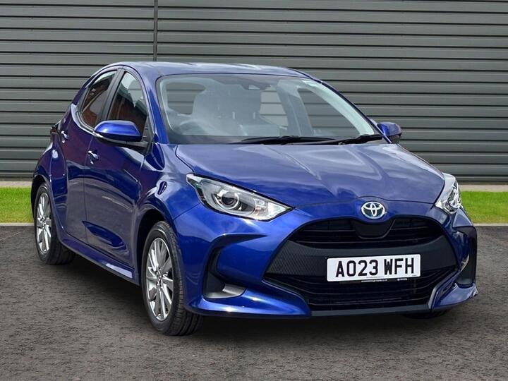 Toyota Yaris 1.5 VVT-h Icon E-CVT Euro 6 (s/s) 5dr