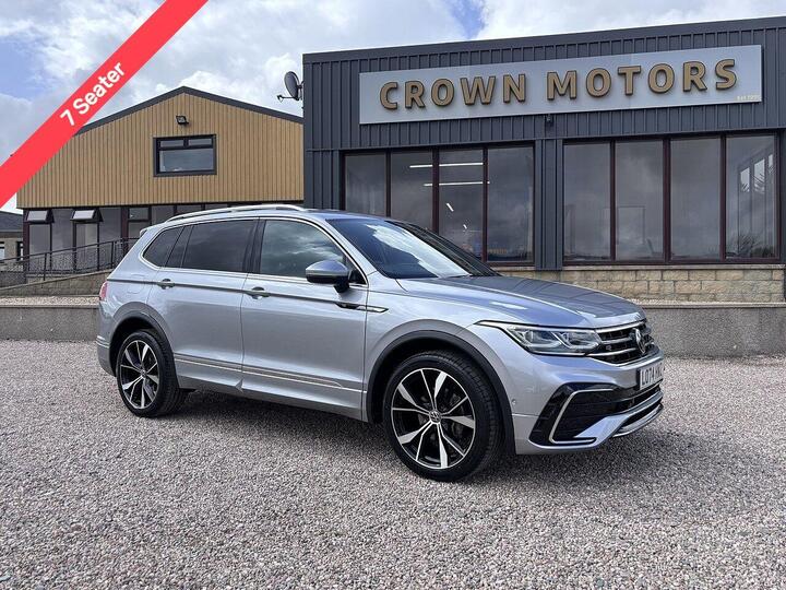 Volkswagen Tiguan Allspace 1.5 TSI R-Line SUV 5dr Petrol DSG Euro 6 (s/s) (150 Ps) Volkswagen Tiguan Allspace 1.5 TSI R-Line SUV 5dr Petrol DSG Euro 6 (s/s) (150 Ps)