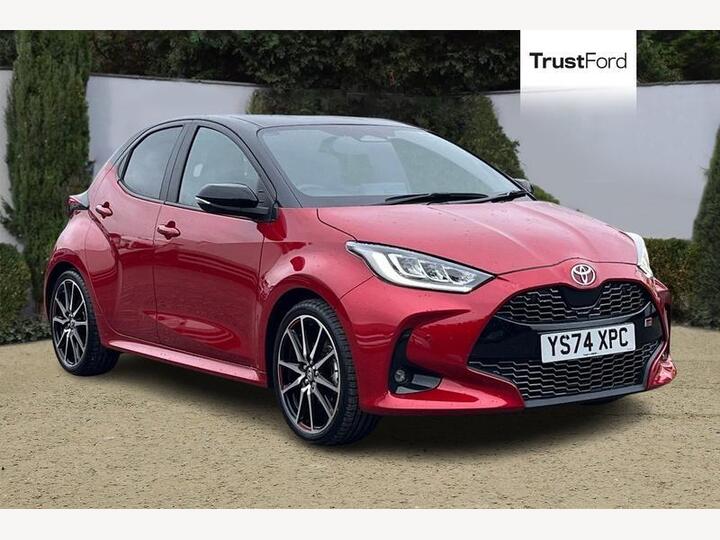 Toyota YARIS 1.5 VVT-h GR SPORT E-CVT Euro 6 (s/s) 5dr