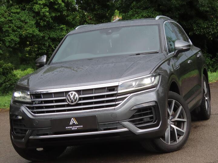 Volkswagen Touareg 3.0 TDI V6 R-Line Tiptronic 4Motion Euro 6 (s/s) 5dr