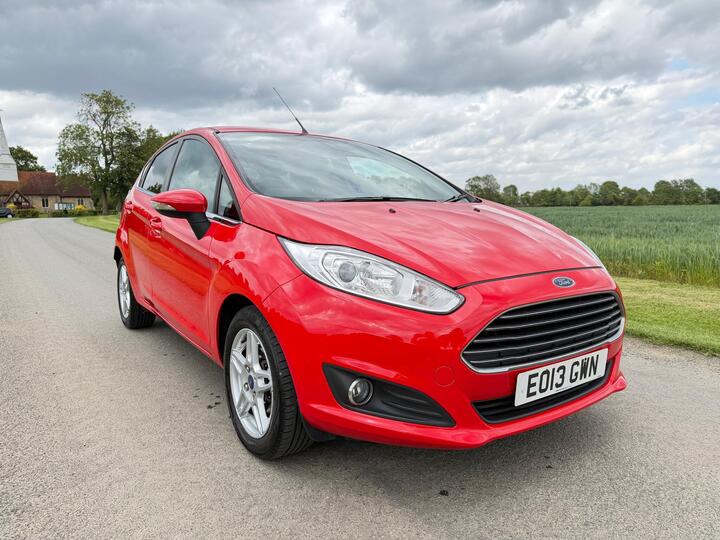 Ford Fiesta 1.0T EcoBoost Zetec Euro 5 (s/s) 5dr