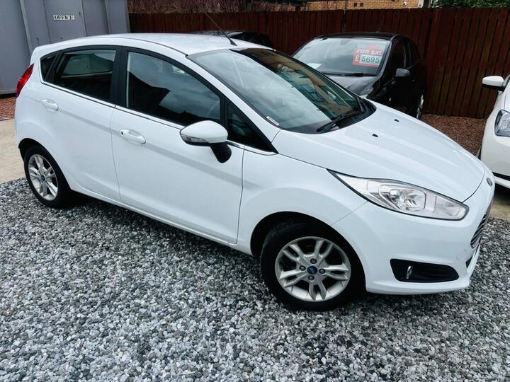 Ford Fiesta 1.25 Zetec Euro 5 5dr