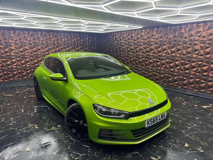 Volkswagen SCIROCCO 2.0 TDI BlueMotion Tech R-Line DSG Euro 6 (s/s) 3dr Volkswagen SCIROCCO 2.0 TDI BlueMotion Tech R-Line DSG Euro 6 (s/s) 3dr