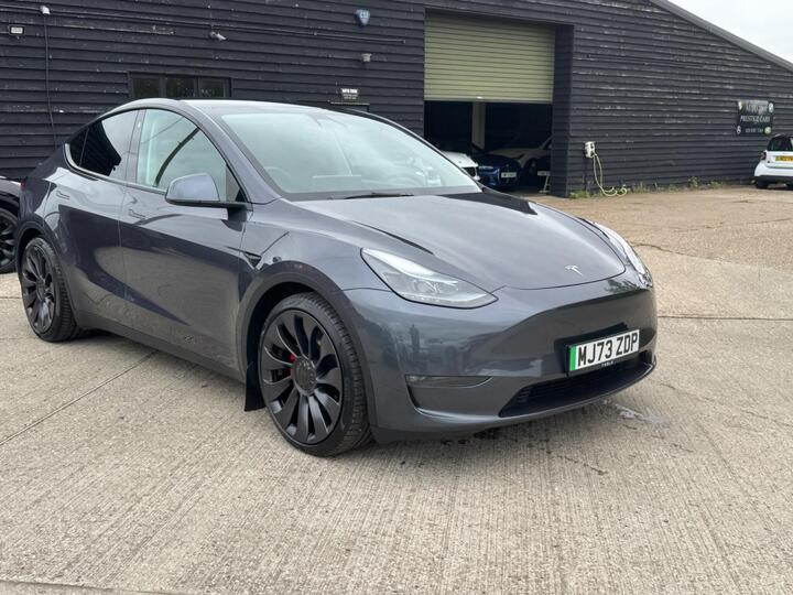 Tesla Model Y (Dual Motor) Performance Auto 4WDE 5dr
