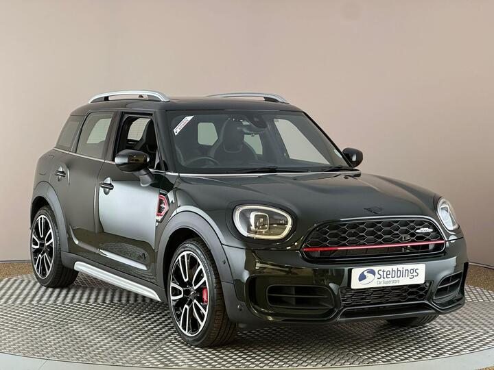MINI Countryman 2.0 John Cooper Works Auto ALL4 Euro 6 (s/s) 5dr MINI Countryman 2.0 John Cooper Works Auto ALL4 Euro 6 (s/s) 5dr