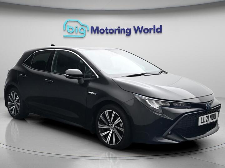 Toyota Corolla 1.8 VVT-h Design CVT Euro 6 (s/s) 5dr
