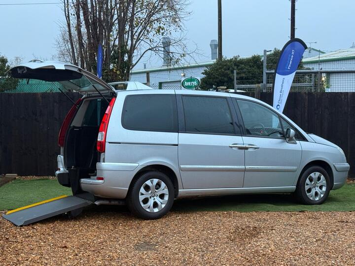 Citroen C8 2.2 HDi 16V SX 5dr