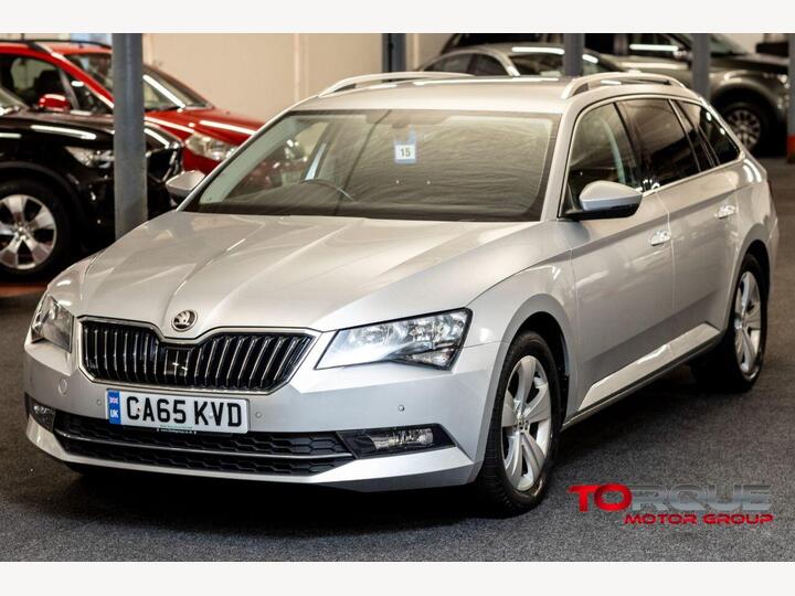 Skoda SUPERB 2.0 TDI SE Business Euro 6 (s/s) 5dr Skoda SUPERB 2.0 TDI SE Business Euro 6 (s/s) 5dr
