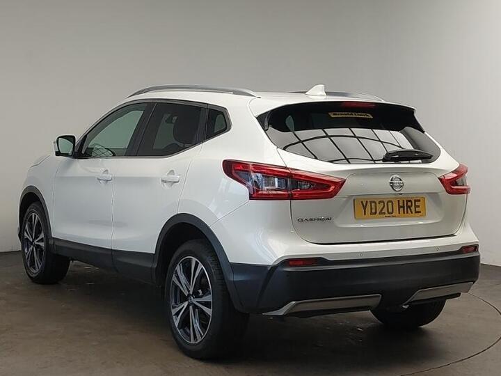 Nissan Qashqai 1.3 DIG-T N-Connecta Euro 6 (s/s) 5dr