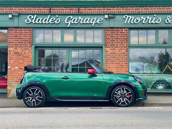 MINI Cooper Convertible 2.0 John Cooper Works Steptronic Euro 6 (s/s) 2dr