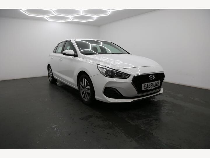 Hyundai I30 1.0 T-GDi Blue Drive SE Nav Euro 6 (s/s) 5dr Hyundai I30 1.0 T-GDi Blue Drive SE Nav Euro 6 (s/s) 5dr