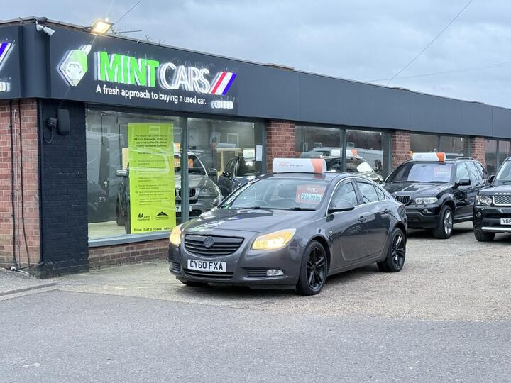 Vauxhall INSIGNIA 2.0 CDTi SRi Euro 5 5dr Vauxhall INSIGNIA 2.0 CDTi SRi Euro 5 5dr