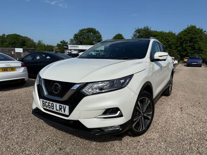 Nissan QASHQAI 1.2 DIG-T N-Connecta Euro 6 (s/s) 5dr