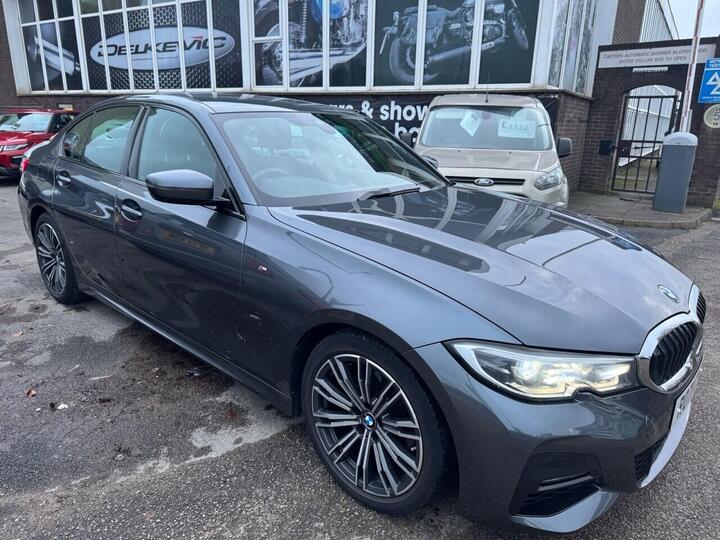 BMW 3 SERIES 2.0 320i M Sport Auto Euro 6 (s/s) 4dr