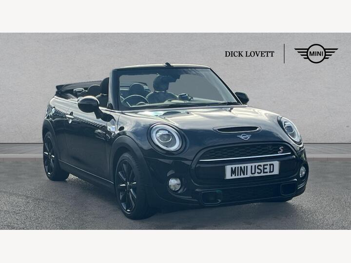 MINI Convertible 2.0 Cooper S Steptronic Euro 6 (s/s) 2dr MINI Convertible 2.0 Cooper S Steptronic Euro 6 (s/s) 2dr