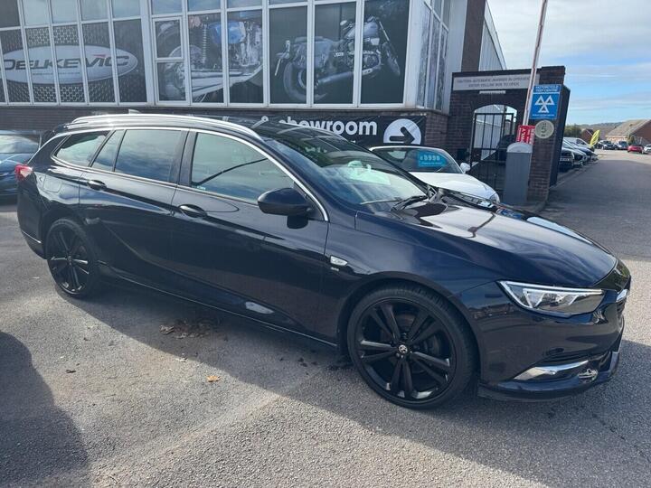 Vauxhall INSIGNIA 2.0 Turbo D BlueInjection SRi VX Line Nav Sports Tourer Euro 6 (s/s) 5dr Vauxhall INSIGNIA 2.0 Turbo D BlueInjection SRi VX Line Nav Sports Tourer Euro 6 (s/s) 5dr
