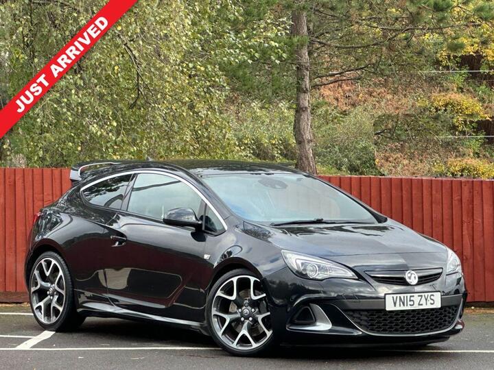 Vauxhall ASTRA 2.0T VXR Euro 6 (s/s) 3dr Vauxhall ASTRA 2.0T VXR Euro 6 (s/s) 3dr