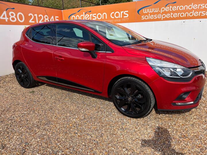Renault Clio 0.9 TCe Iconic Euro 6 (s/s) 5dr