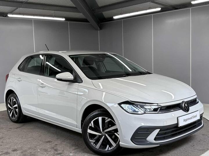 Volkswagen Polo 1.0 TSI Life Euro 6 (s/s) 5dr