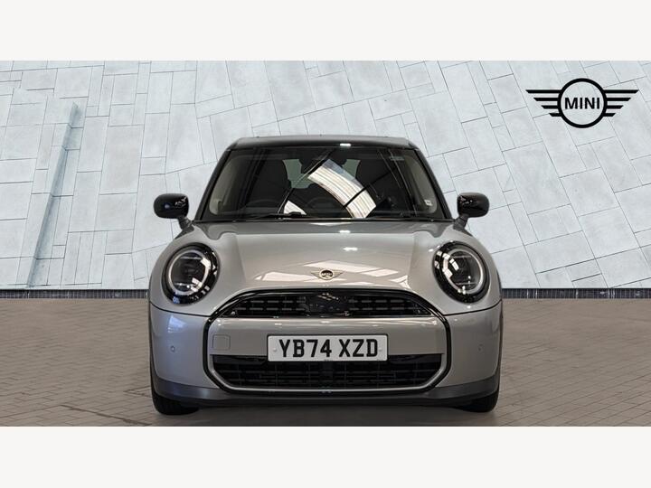 MINI Hatch 1.5C Classic Steptronic Euro 6 (s/s) 5dr