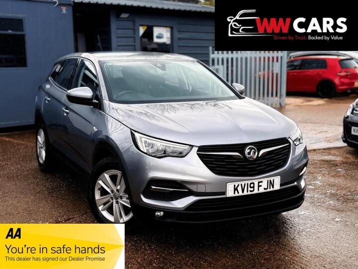 Vauxhall Grandland X 1.2 Turbo SE Euro 6 (s/s) 5dr