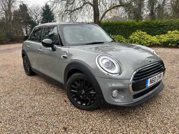 MINI Hatch 1.5 Cooper Classic Steptronic Euro 6 (s/s) 5dr